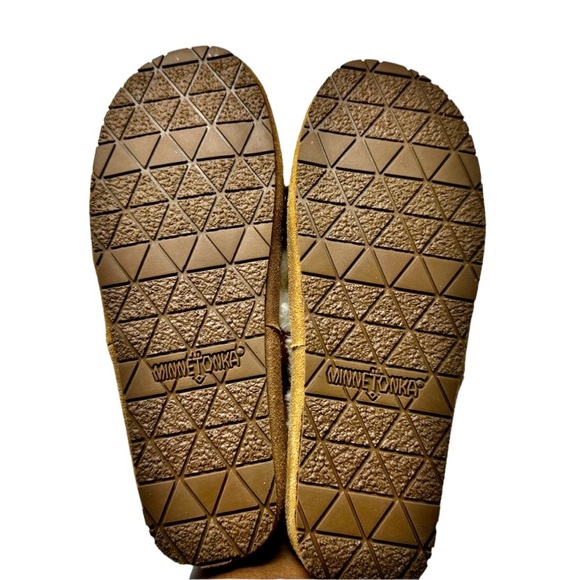Minnetonka Suede Leather Faux Fur Open Toe Slippers Slides Tan Womens Size 7 - Picture 8 of 9